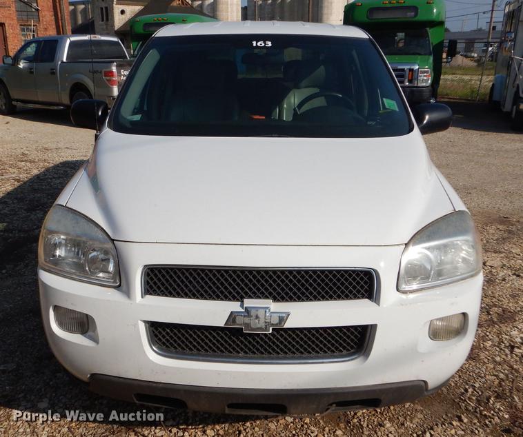 image for item FT9500 2008 Chevrolet Uplander El Dorado National handicap accessible van