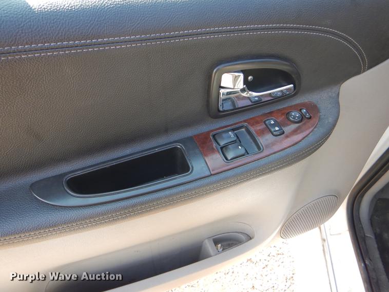 image for item FT9500 2008 Chevrolet Uplander El Dorado National handicap accessible van