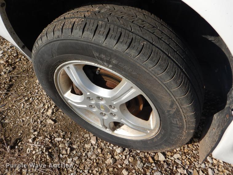 image for item FT9500 2008 Chevrolet Uplander El Dorado National handicap accessible van