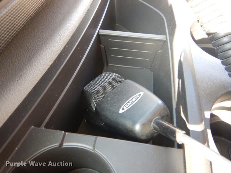 image for item FT9501 2011 Ford Econoline E450 shuttle bus