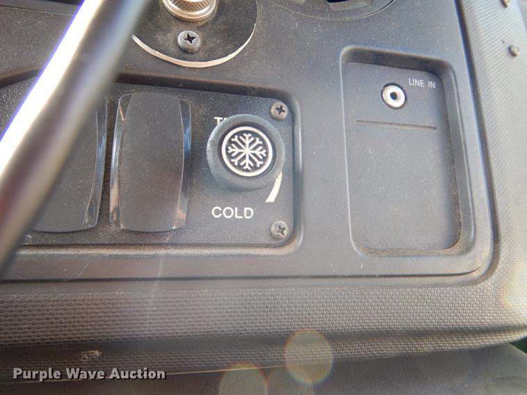 image for item FT9501 2011 Ford Econoline E450 shuttle bus