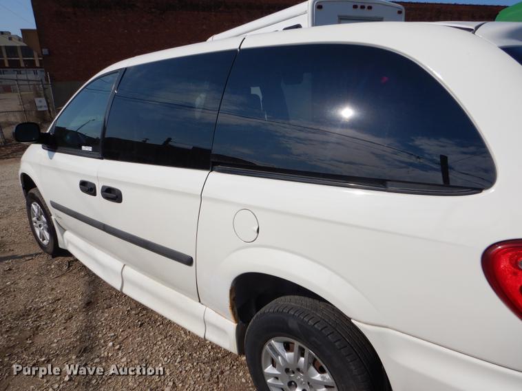 image for item FT9503 2005 Dodge Grand Caravan Eclipse handicap accessible van