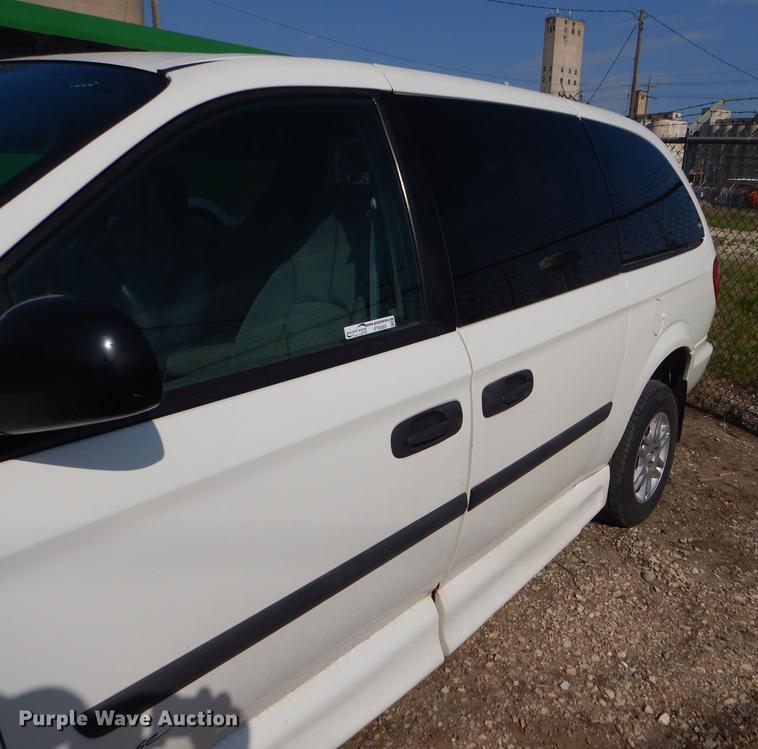 image for item FT9503 2005 Dodge Grand Caravan Eclipse handicap accessible van