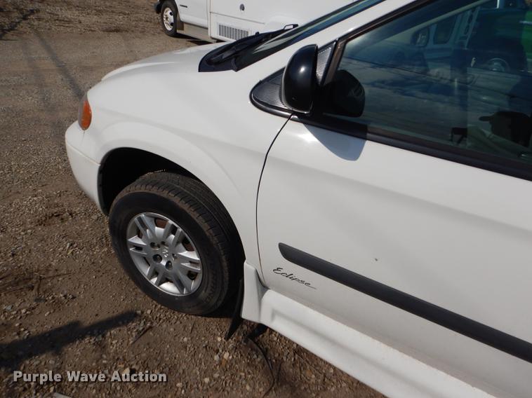 image for item FT9503 2005 Dodge Grand Caravan Eclipse handicap accessible van