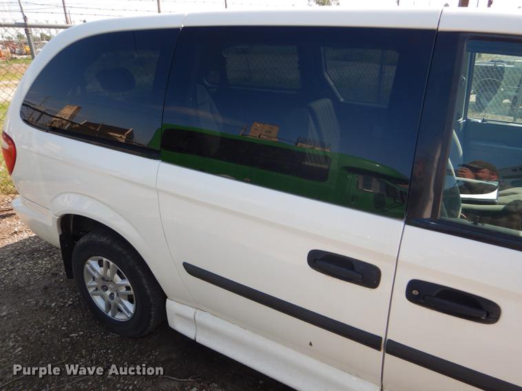 image for item FT9503 2005 Dodge Grand Caravan Eclipse handicap accessible van