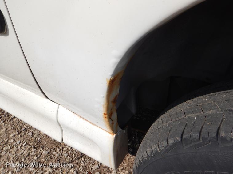 image for item FT9503 2005 Dodge Grand Caravan Eclipse handicap accessible van