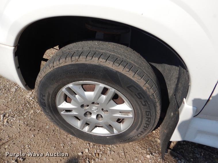 image for item FT9503 2005 Dodge Grand Caravan Eclipse handicap accessible van