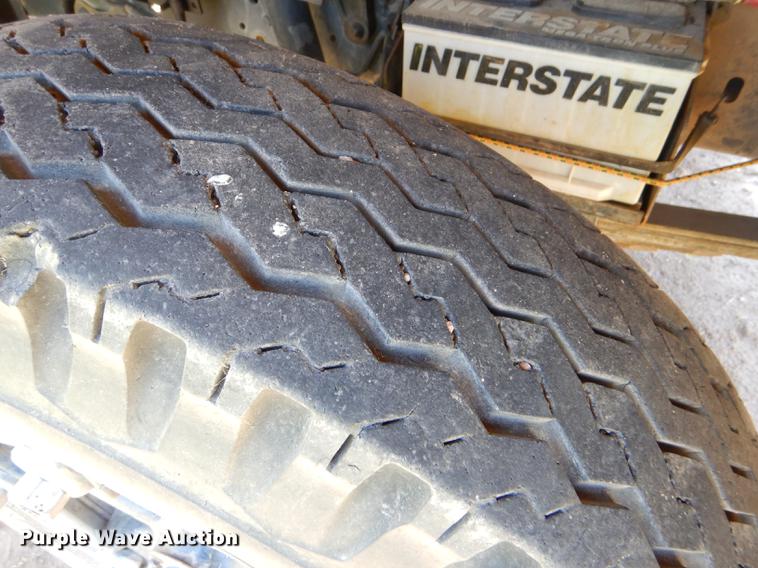 image for item FT9510 1985 Ford F600 fire truck