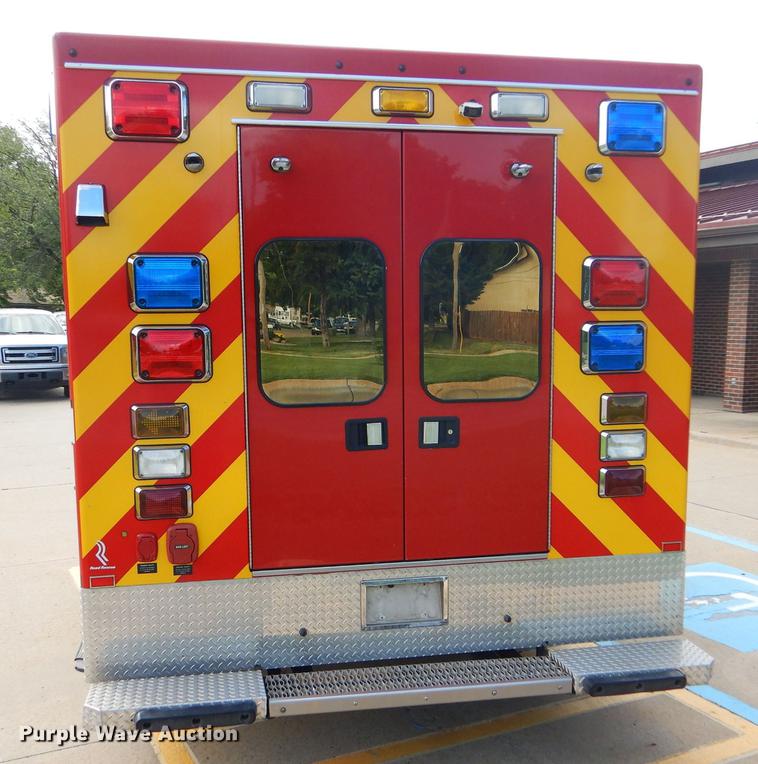 image for item FT9511 2009 Chevrolet C4500 ambulance