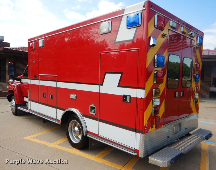 image for item FT9511 2009 Chevrolet C4500 ambulance