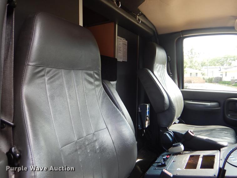 image for item FT9511 2009 Chevrolet C4500 ambulance