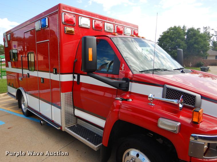 image for item FT9511 2009 Chevrolet C4500 ambulance