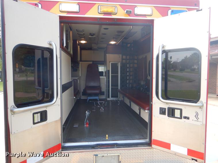 image for item FT9511 2009 Chevrolet C4500 ambulance
