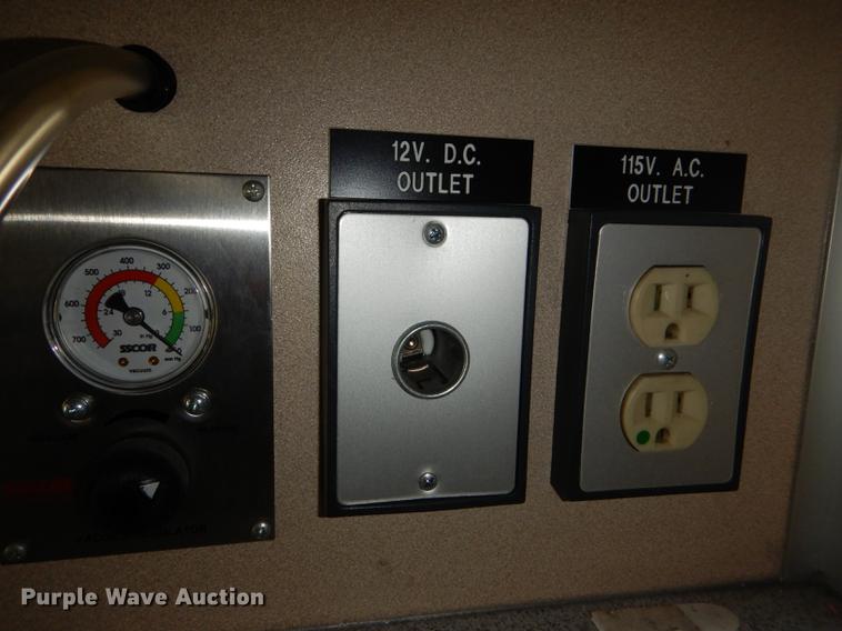 image for item FT9511 2009 Chevrolet C4500 ambulance