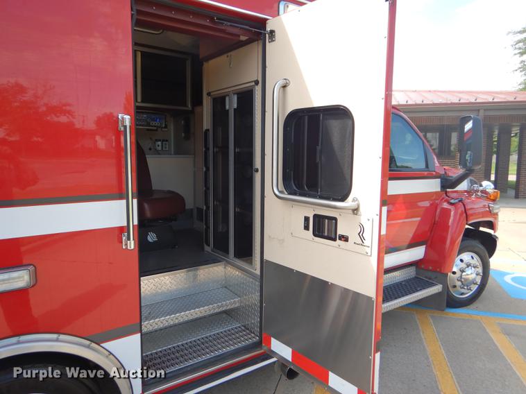 image for item FT9511 2009 Chevrolet C4500 ambulance