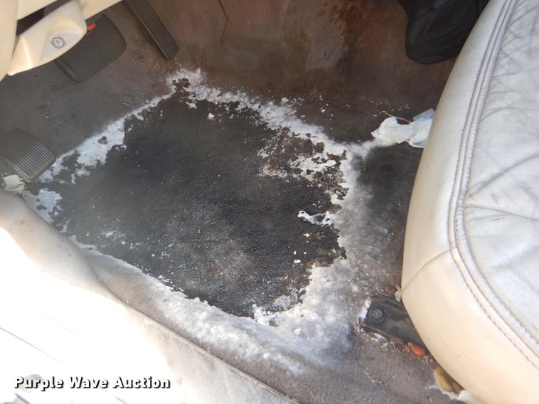 image for item FT9542 1999 Lincoln Town Car Executive