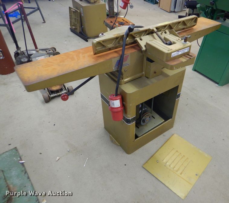 image for item FT9657 Powermatic 60 jointer