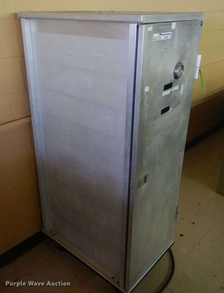 Proofing oven in Dodge City, KS Item FT9693 sold Purple Wave