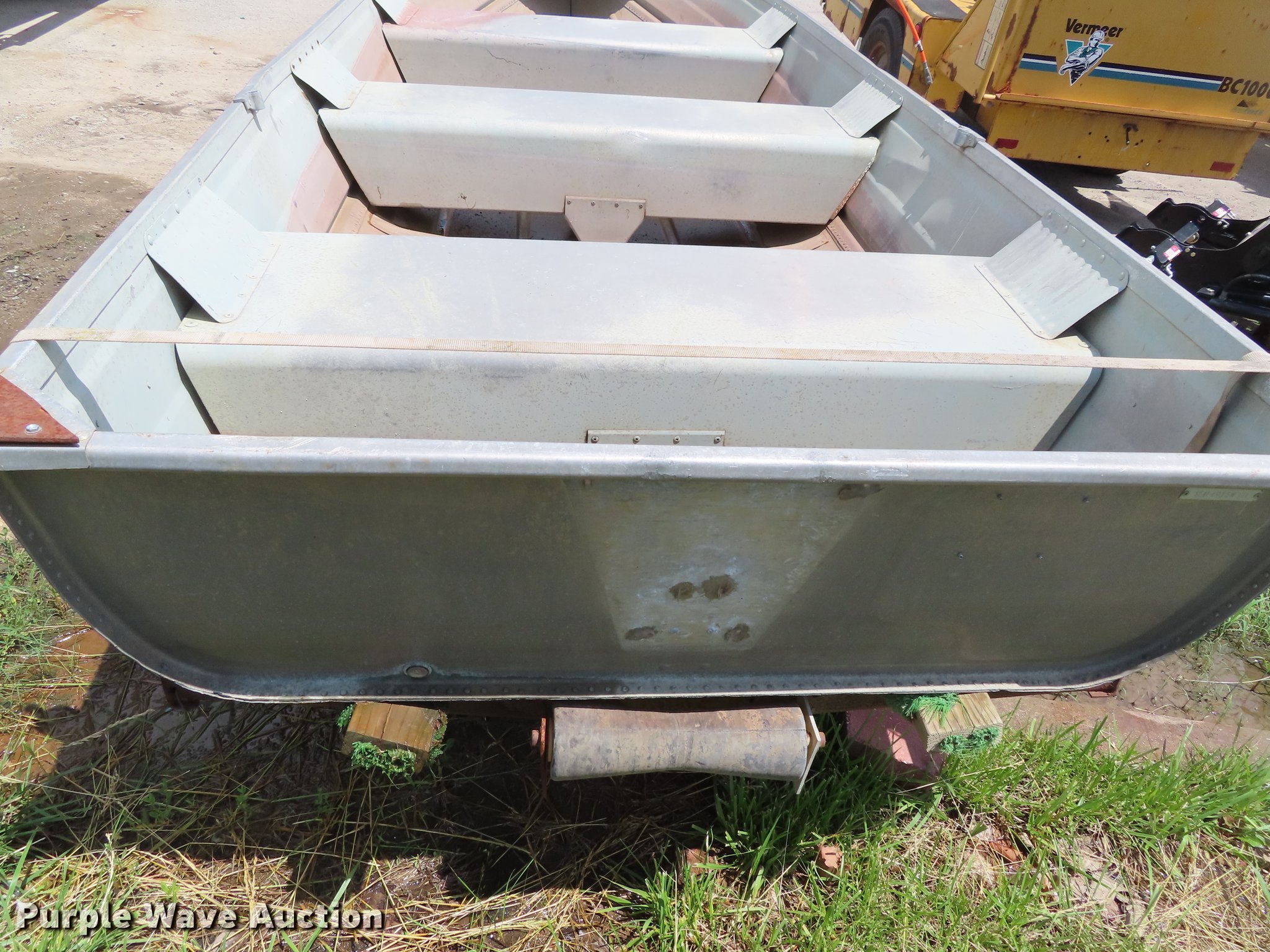 Gamefisher jon boat in Olathe, KS Item DE3564 sold Purple Wave