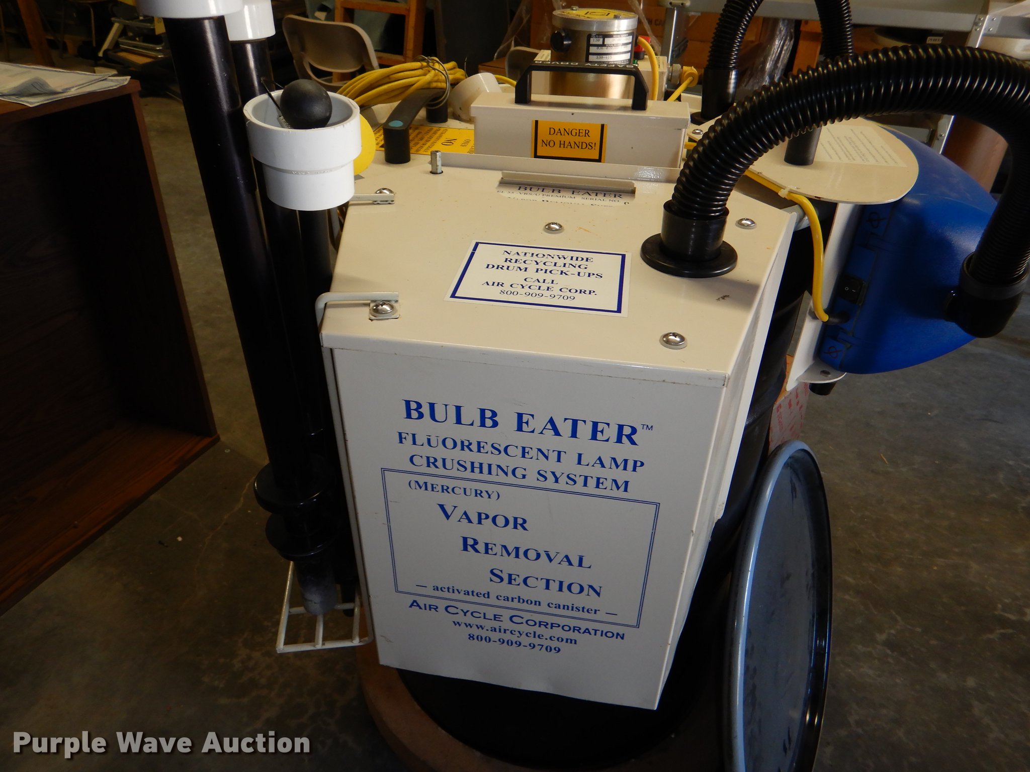 Bulb Eater fluorescent lamp crushing system in Emporia, KS Item