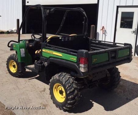 image for item DA3618 2011 John Deere 825i Gator utility vehicle