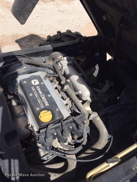 image for item DA3618 2011 John Deere 825i Gator utility vehicle