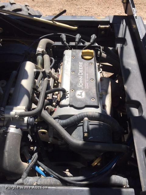 image for item DA3618 2011 John Deere 825i Gator utility vehicle