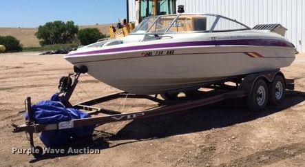 image for item DA3620 1997 VIP Vixen boat