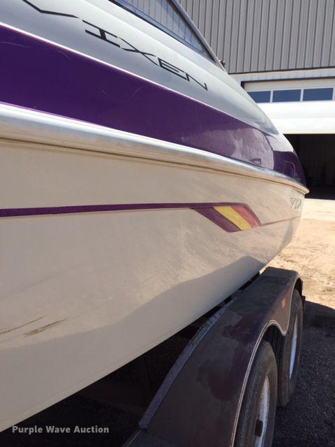 image for item DA3620 1997 VIP Vixen boat