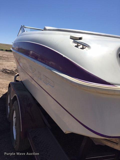 image for item DA3620 1997 VIP Vixen boat