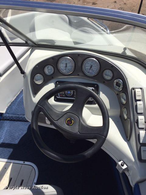 image for item DA3620 1997 VIP Vixen boat