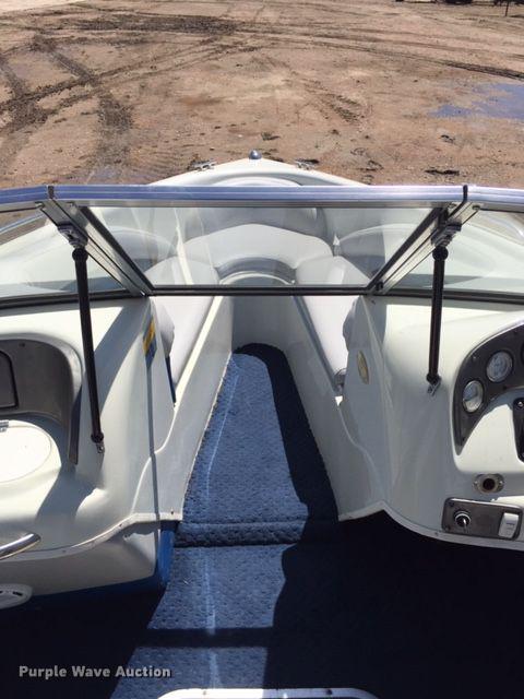 image for item DA3620 1997 VIP Vixen boat