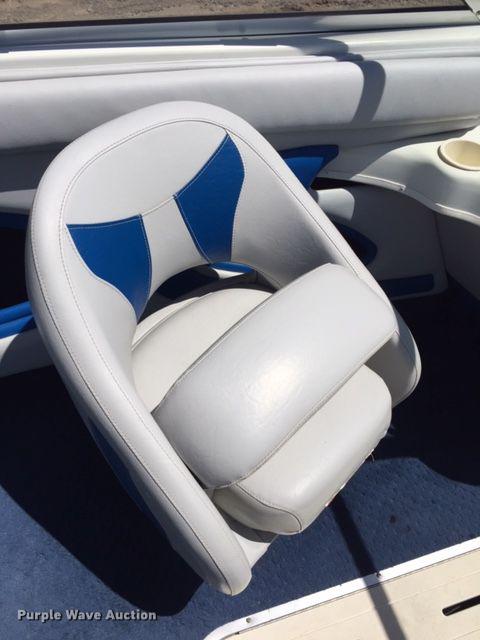 image for item DA3620 1997 VIP Vixen boat