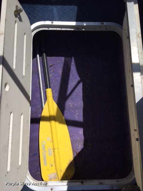 image for item DA3620 1997 VIP Vixen boat