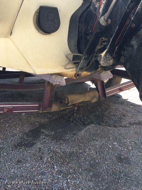 image for item DA3620 1997 VIP Vixen boat