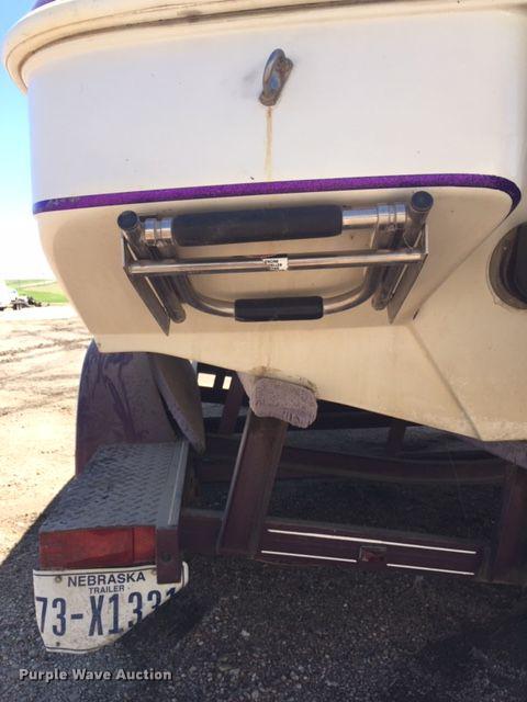 image for item DA3620 1997 VIP Vixen boat