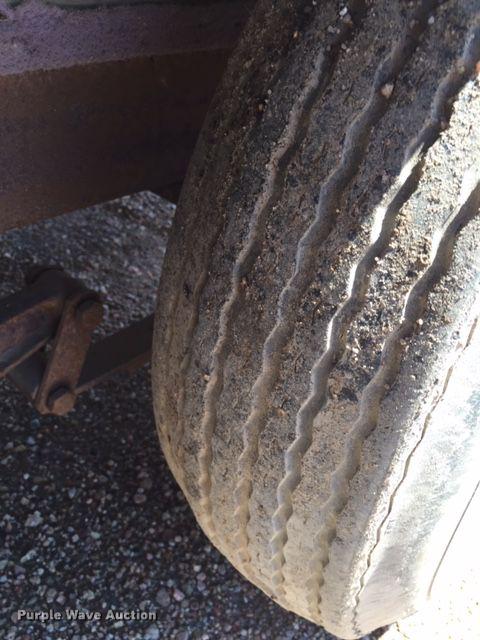 image for item DA3620 1997 VIP Vixen boat