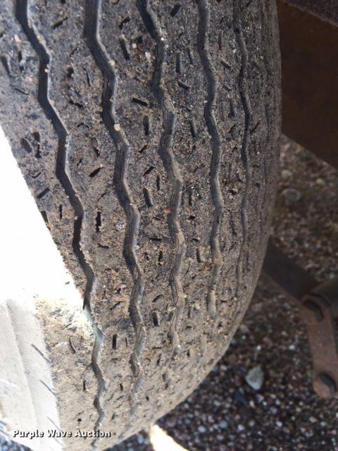 image for item DA3620 1997 VIP Vixen boat