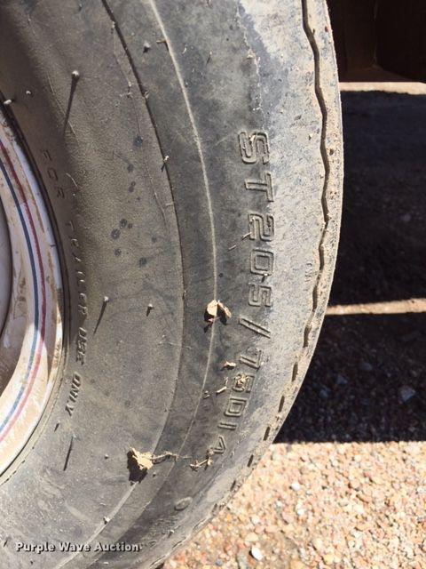 image for item DA3620 1997 VIP Vixen boat