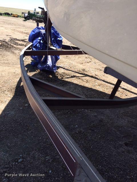 image for item DA3620 1997 VIP Vixen boat