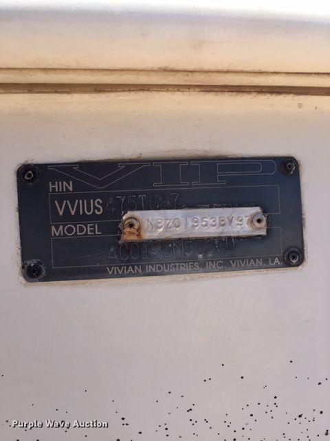 image for item DA3620 1997 VIP Vixen boat