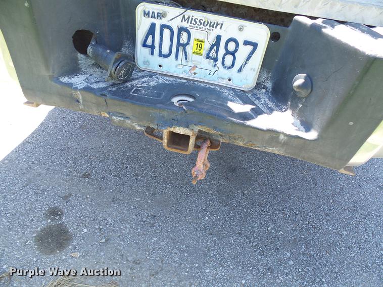 image for item DB2194 2001 Ford F350 Super Duty Crew Cab pickup truck