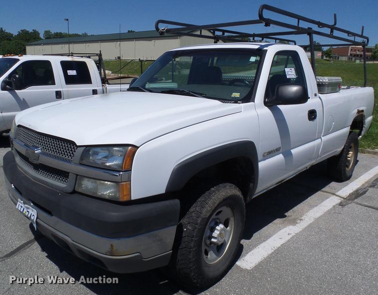 image for item DB2195 2003 Chevrolet Silverado 2500 pickup truck
