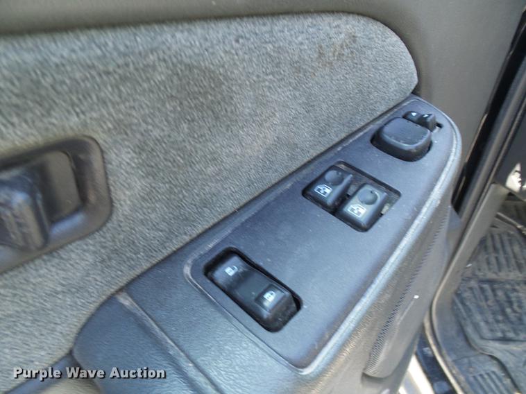 image for item DB2196 2003 Chevrolet Silverado 1500 Ext. Cab pickup truck