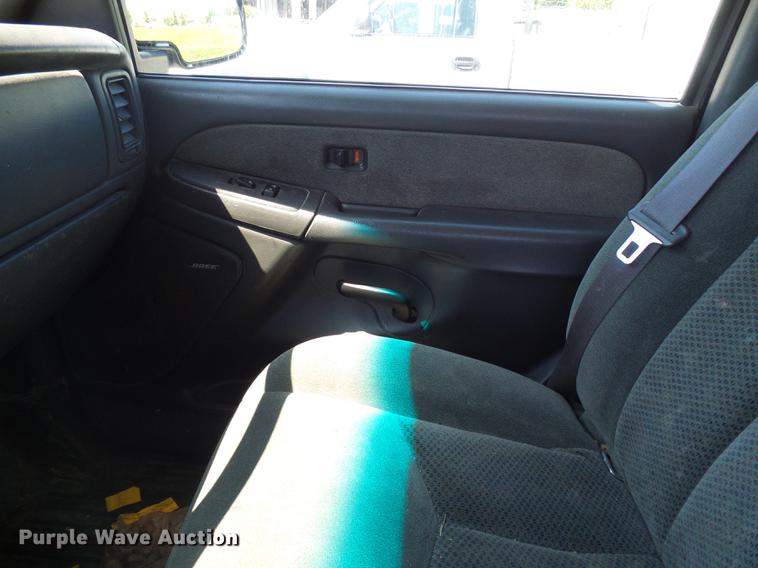 image for item DB2196 2003 Chevrolet Silverado 1500 Ext. Cab pickup truck