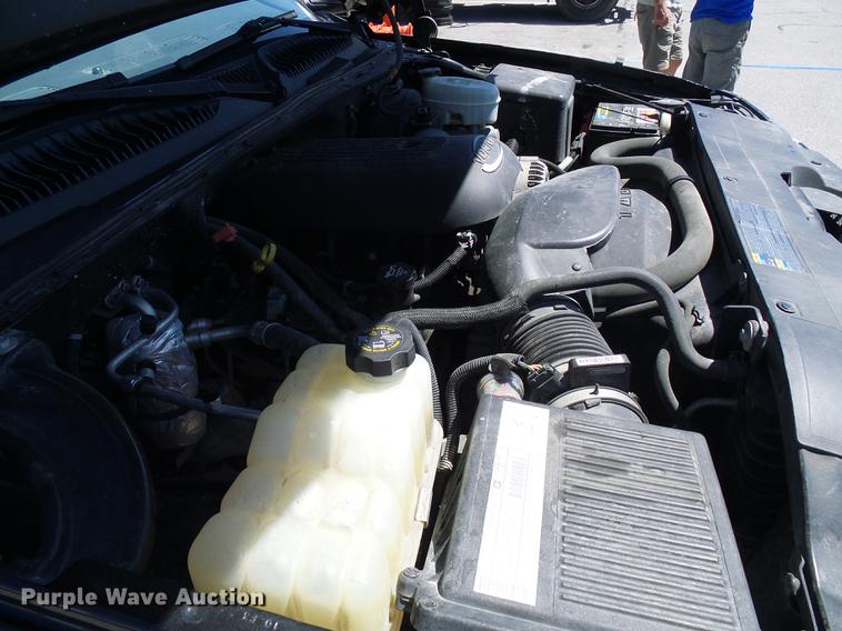 image for item DB2196 2003 Chevrolet Silverado 1500 Ext. Cab pickup truck