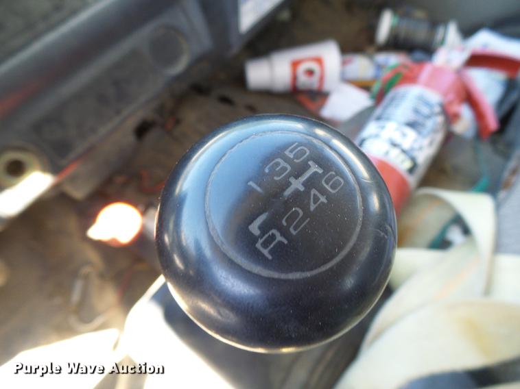 image for item DB2198 1993 Isuzu FTR rollback truck