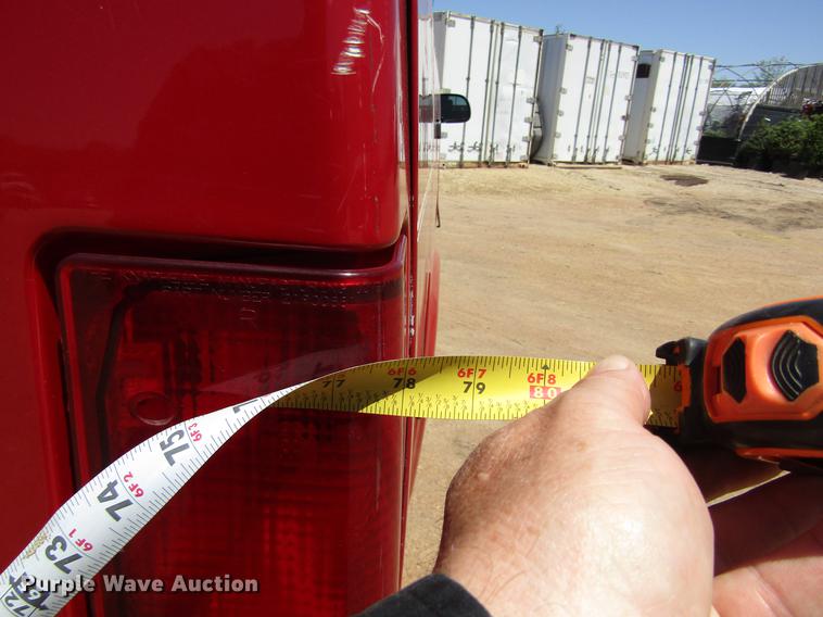 image for item DB4943 2003 Chevrolet Silverado 2500HD utility bed pickup truck