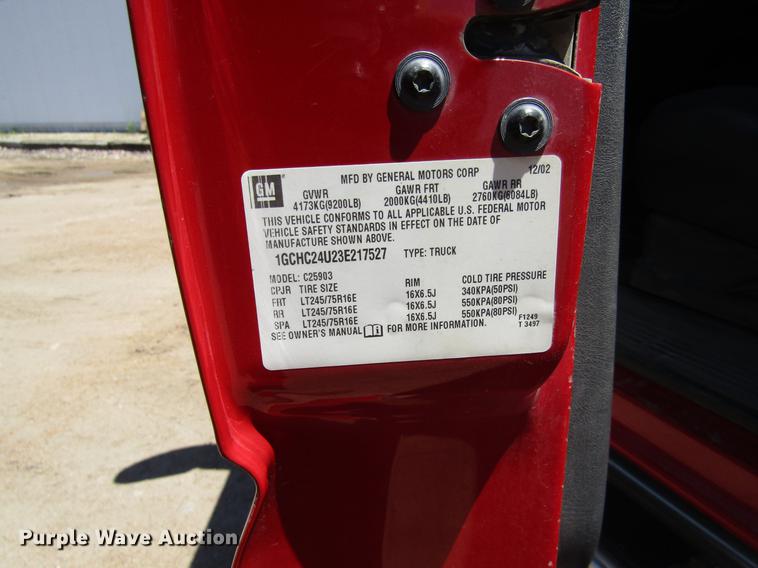 image for item DB4943 2003 Chevrolet Silverado 2500HD utility bed pickup truck