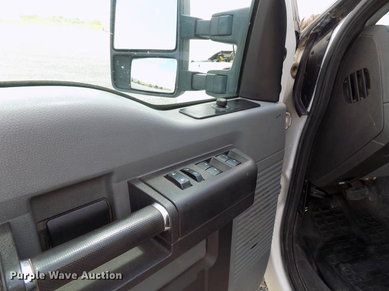 image for item DB9529 2011 Ford F350 Super Duty Crew Cab utility bed pickup truck